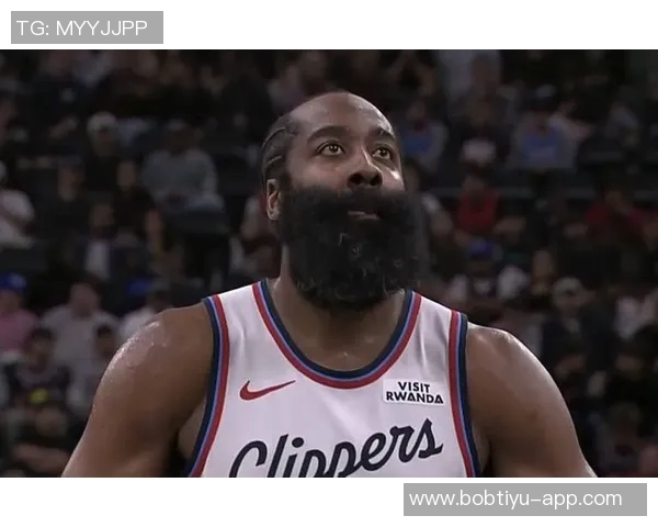 快船三巨头同场14分钟展现默契轻松净胜对手3分 快船三巨头同场14分钟展现默契轻松净胜对手3分