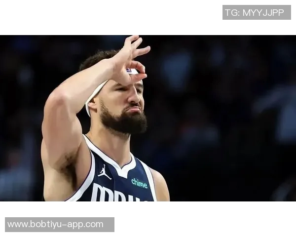 克莱状态低迷球队表现不佳今晚再次遭遇7中1困境引发深思 克莱状态低迷球队表现不佳今晚再次遭遇7中1困境引发深思