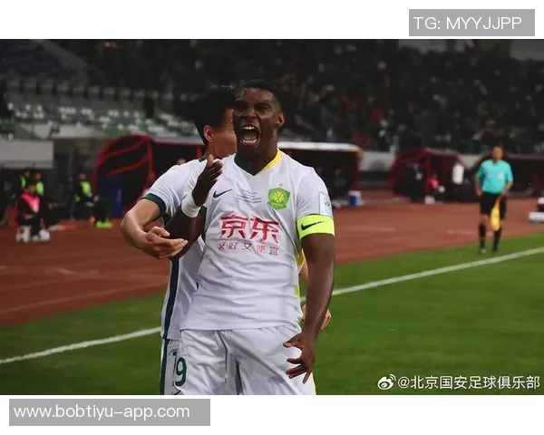 法比奥感慨足协杯夺冠时刻将永存荣耀归于上帝与团队的努力 法比奥感慨足协杯夺冠时刻将永存荣耀归于上帝与团队的努力