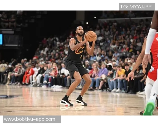 莫布里表现出色12投7中收获17分10篮板5助攻2盖帽助球队稳定胜利