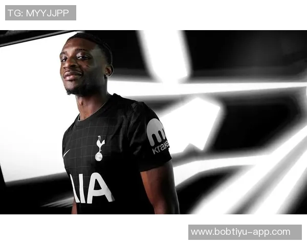 库杜斯谈加纳沙地球场经历期待世界杯与英格兰的精彩对决