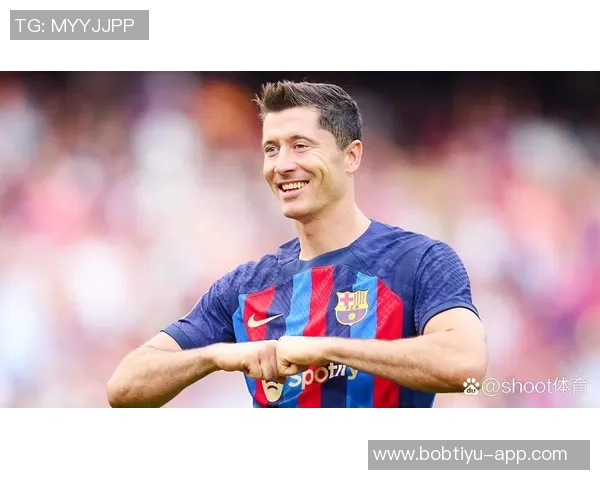 莱万静待巴萨未来决定将影响下赛季职业规划 莱万静待巴萨未来决定将影响下赛季职业规划