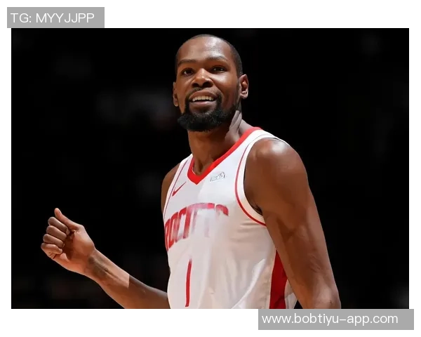 杜兰特关键时刻发威23投12中砍下28分助球队逆转取胜