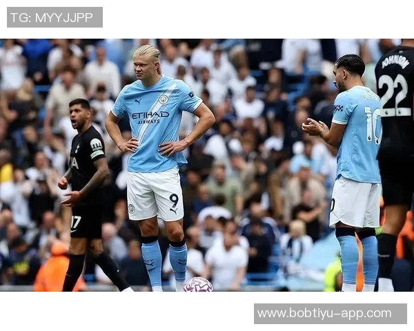 曼城上半场落后维拉哈兰德错失良机卡什破门布恩迪亚伤退引关注